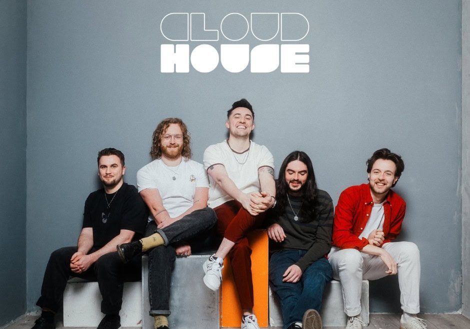 HF - Cloud House